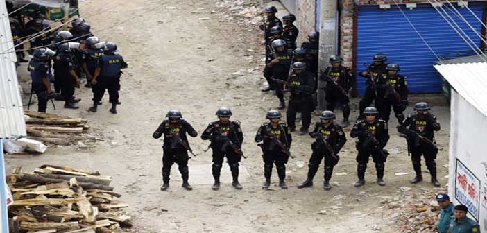 জঙ্গি আস্তানায় র‌্যাবের বম্ব ডিসপোজাল ইউনিট
