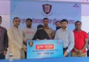 মৃত ক্রেতার পরিবারকে লাখ টাকা ও চাকরি দিল ওয়ালটন প্লাজা